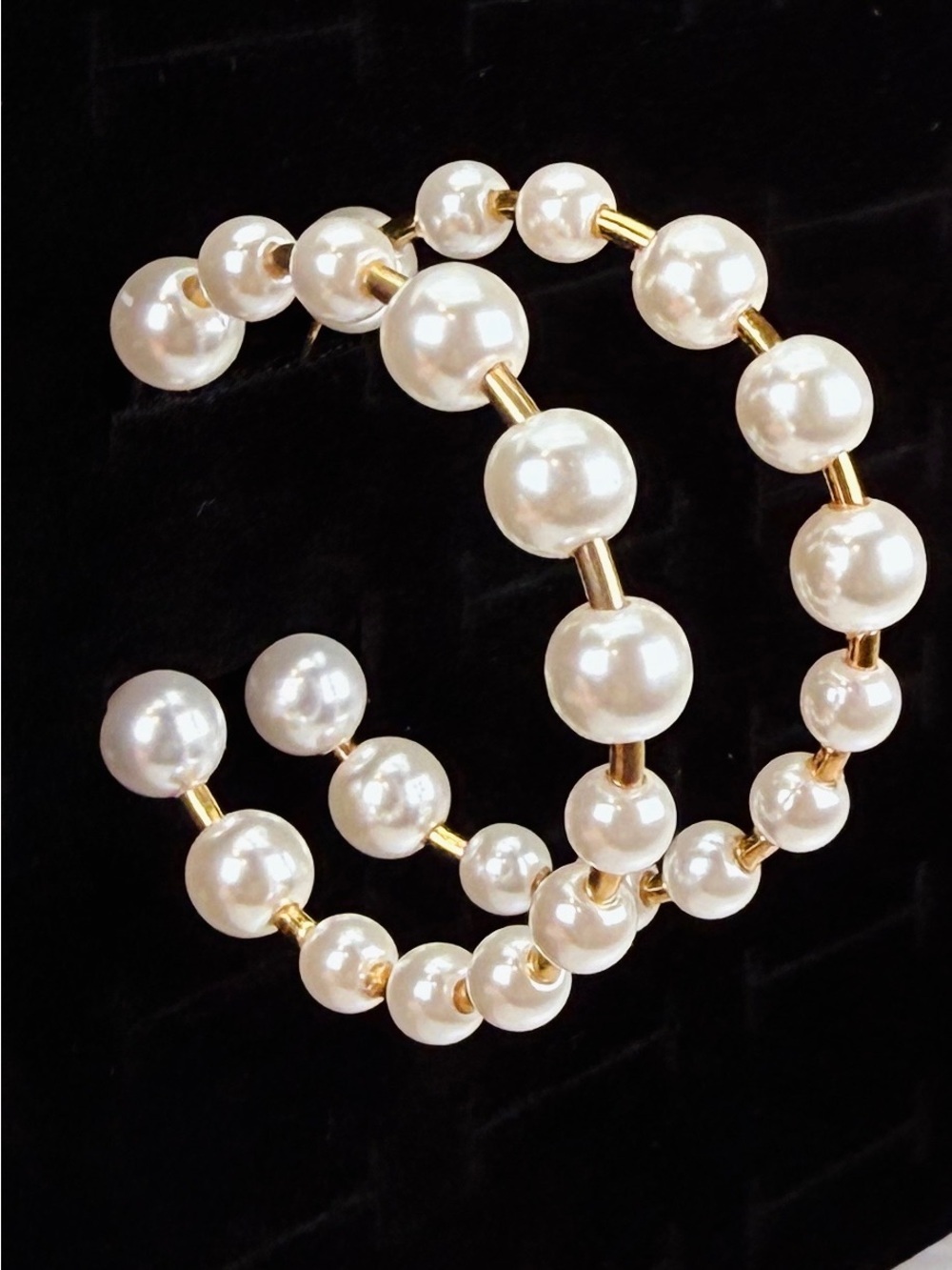 J.Crew Faux Pearl Gold Tone Graduated Hoop Pierced Earrings